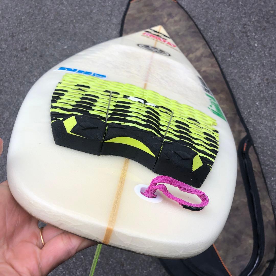 エリック　アラカワ　ARAKAWA ショートボード　ケース付き