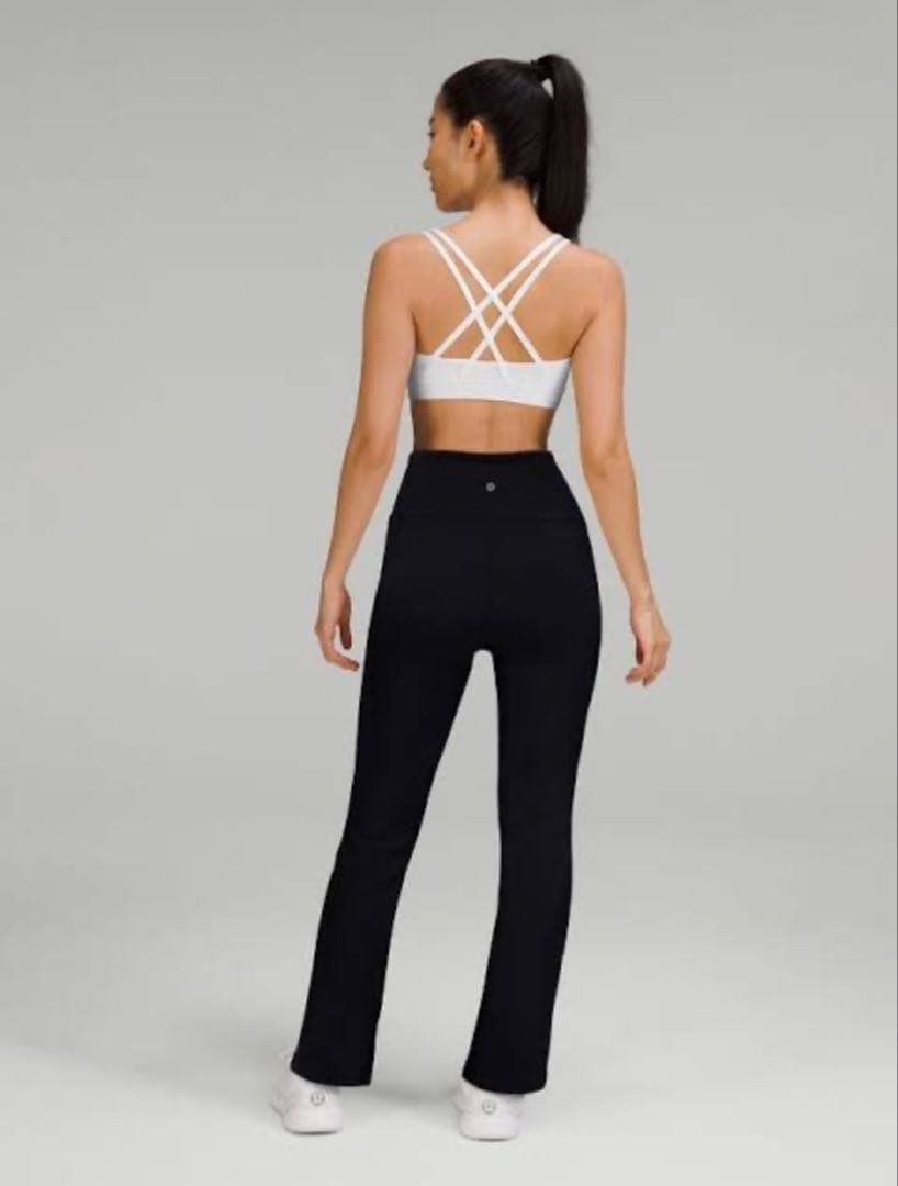 lululemon ブラック フレア ヨガパンツ