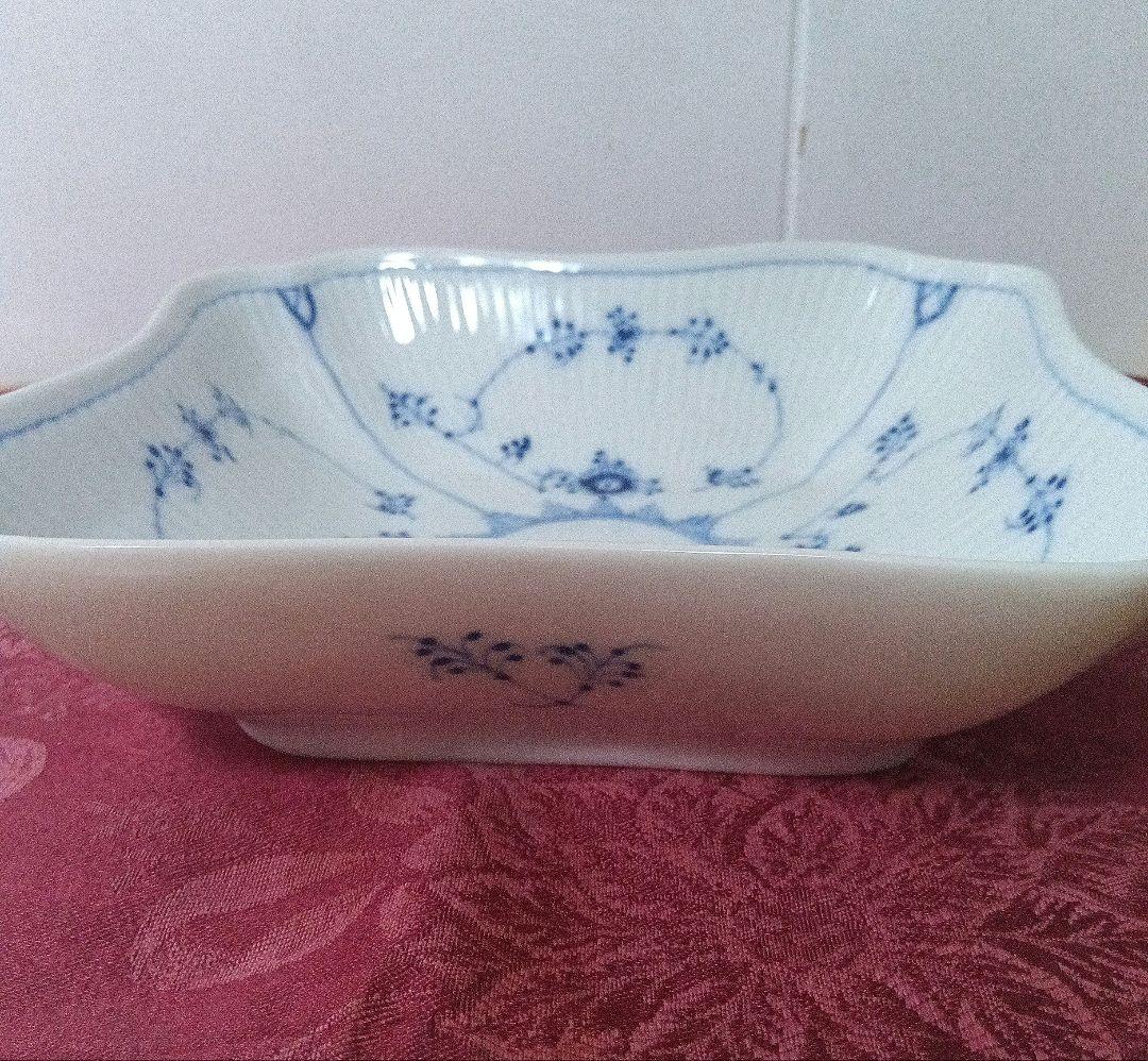 ロイヤルコペンハーゲン 　 ブルーフルーテッド菓子器 共箱付き　未使用