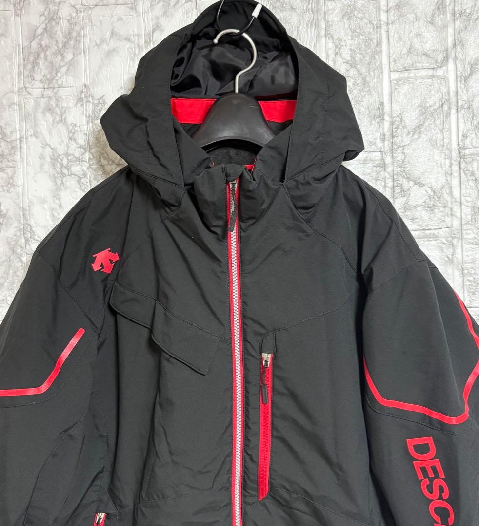 ♦︎良品♦︎DESCENTEデサント　スキーウェア　スノボウェア　ヒートナビ　XO