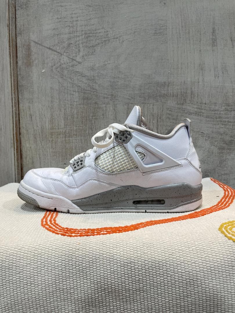 NIKE ナイキ エアジョーダン4 レトロ / テックホワイト