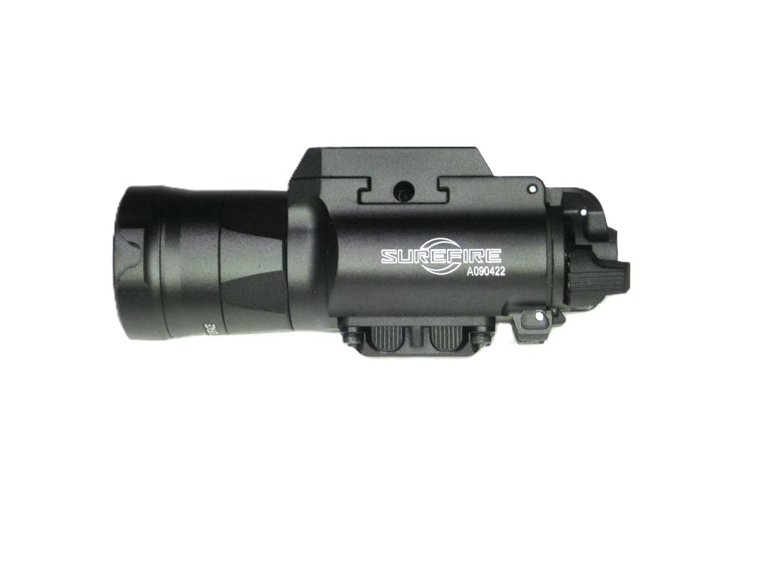 XH35風ウェポンライトLEDピストルライト黒ハンドガンライト新品ストロボ機能