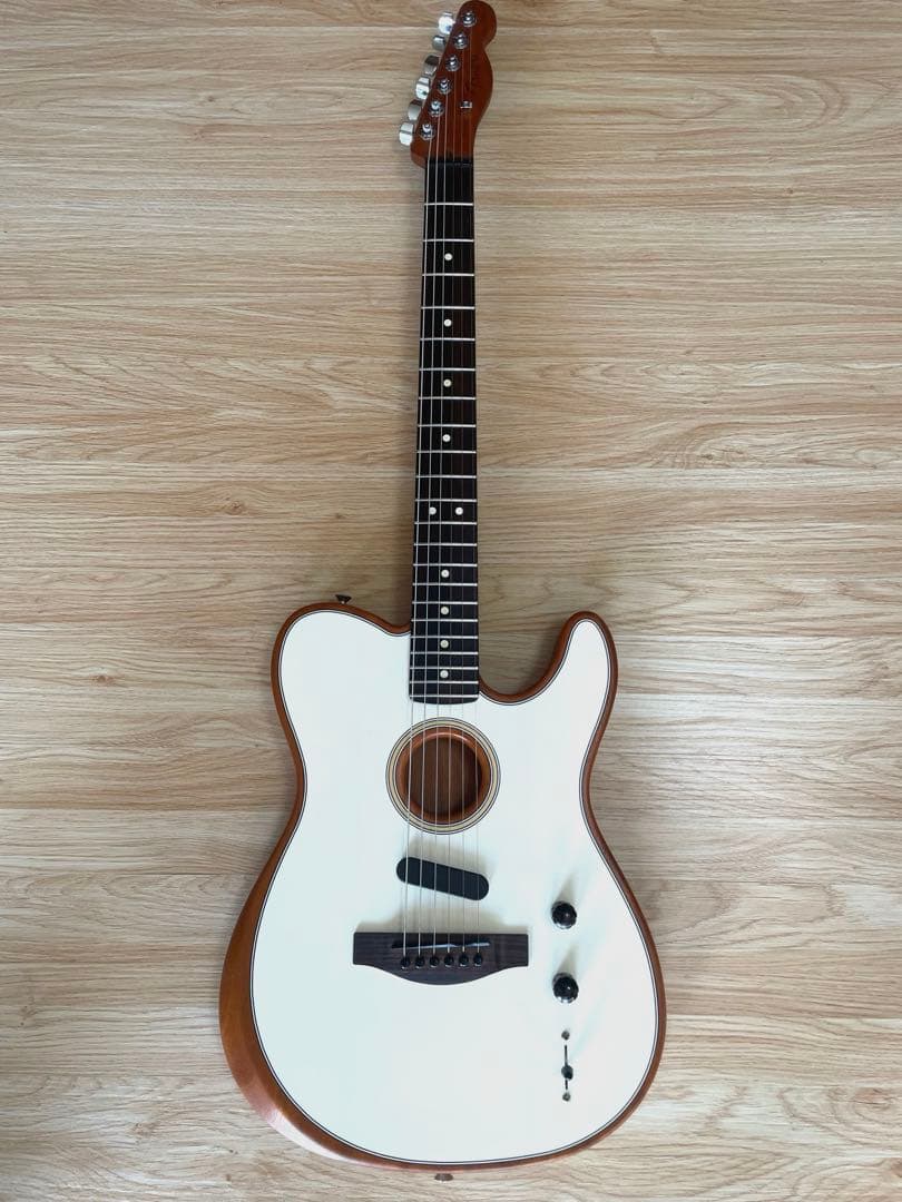 Fender acoutasonicplayer Telecaster ホワイト