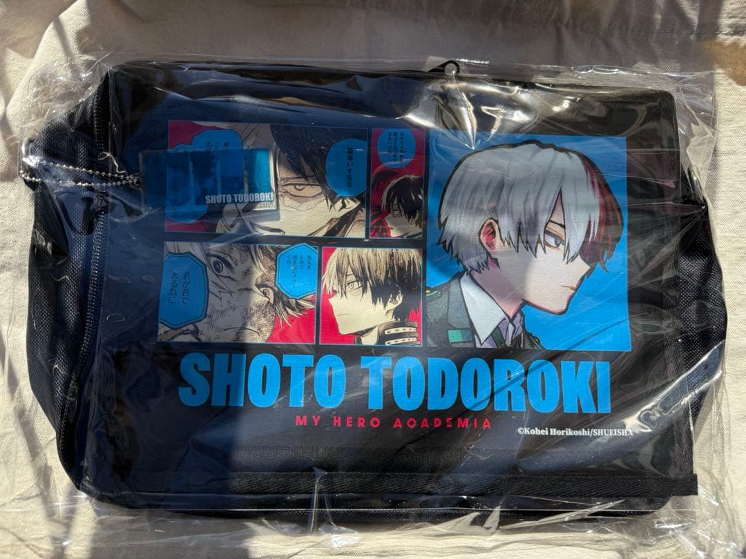 ヒロアカ　魅せ窓☆ショルダーバッグ　特製アクリルチャーム付き　轟焦凍