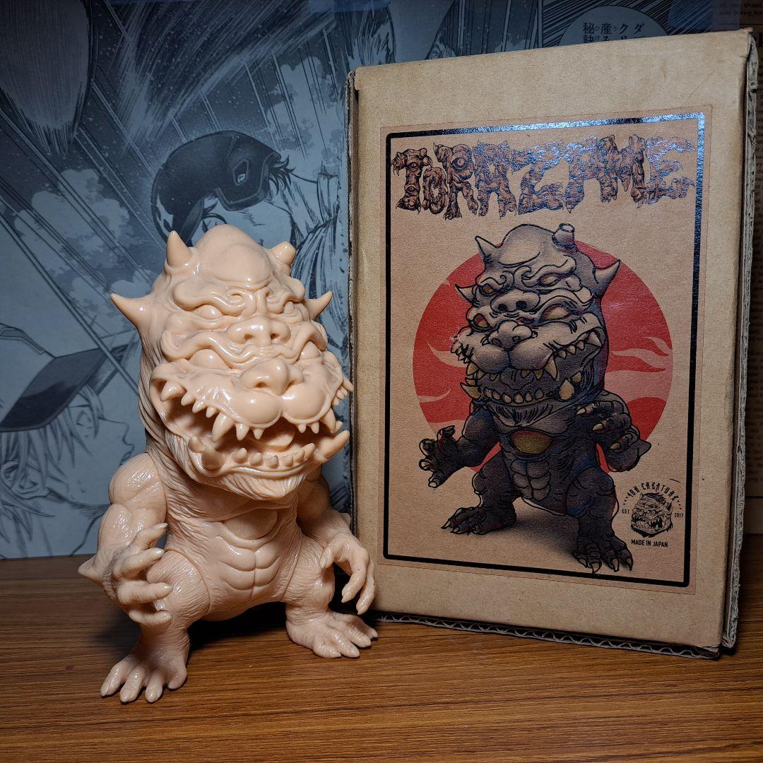 日本製　肌色成型　箱あり　ソフビ　虎鮫　48h creature スタジオ