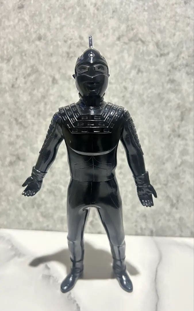 【500個限定】CCP DIVEウルトラマンシリーズブラックフィギュア７体セット