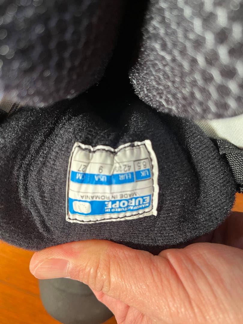 Salomon X-ADV ８　スキーブーツ ブラック　サイズ27 未使用