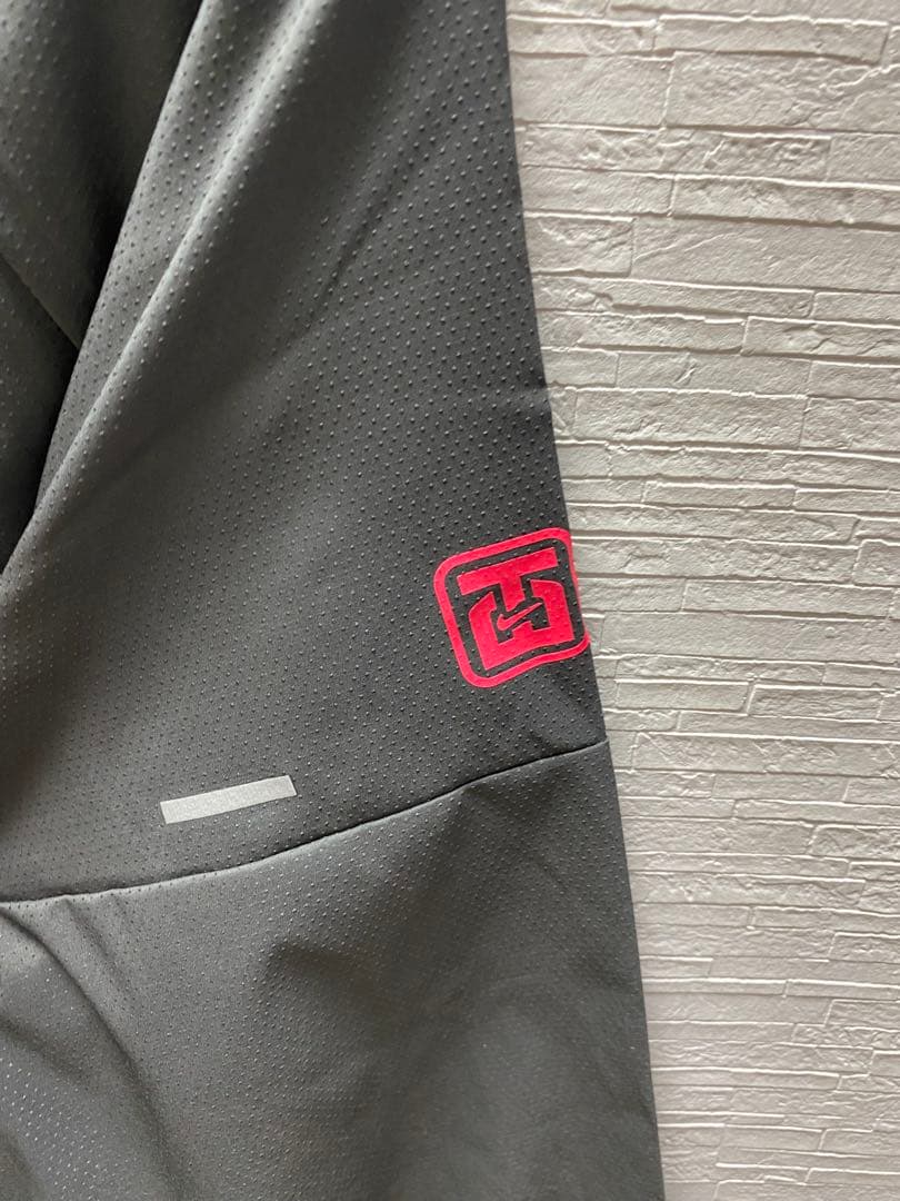 ナイキ NIKE レペル UV ウィンドランナー ジャケットメンズ 駅伝