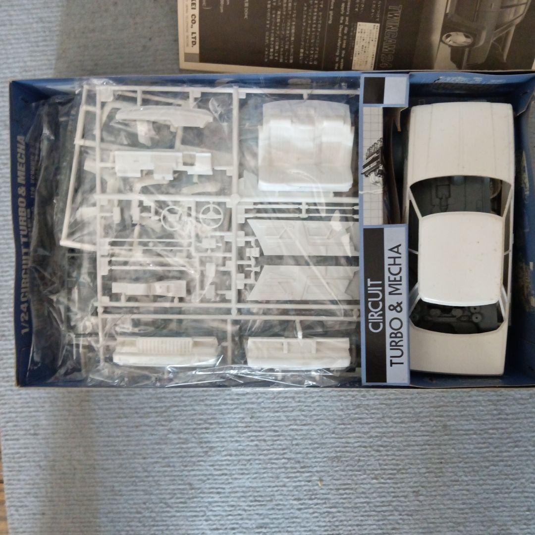 自動車 CROWN super Saloon Extra & NEW CROWN