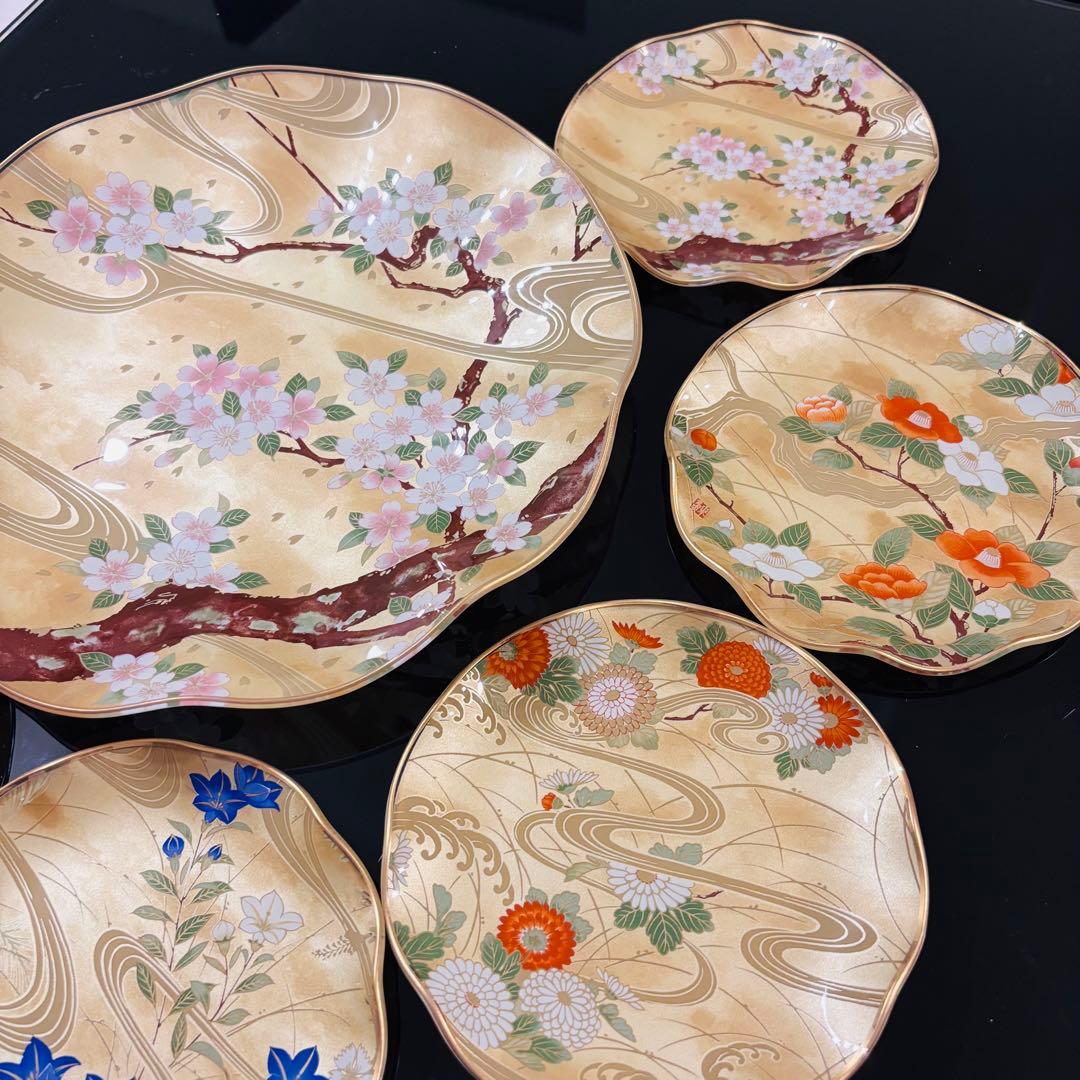 山本寛斎 ガラス製 大皿1枚小皿5枚 箸5膳 桜・牡丹・椿・桔梗・菊