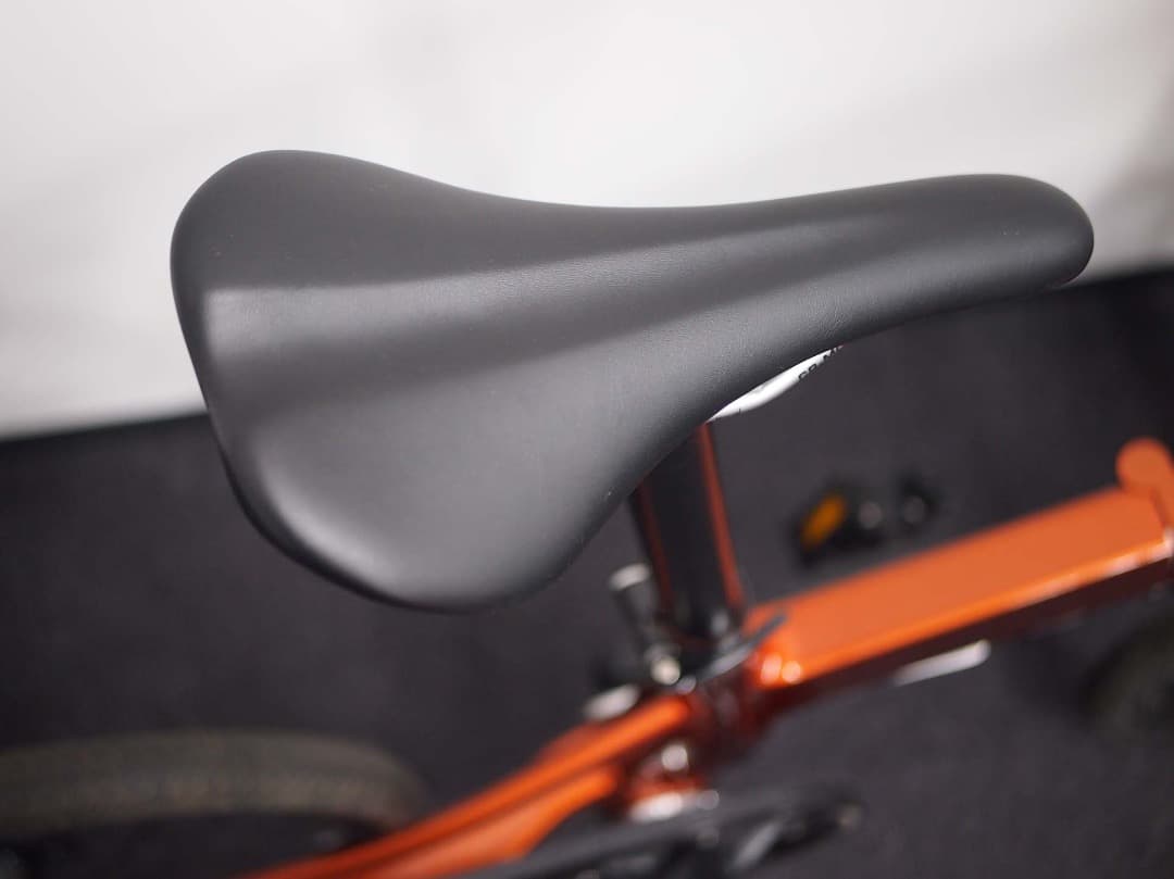 美品　デザイナー折りたたみ自転車 ブリックレッド3