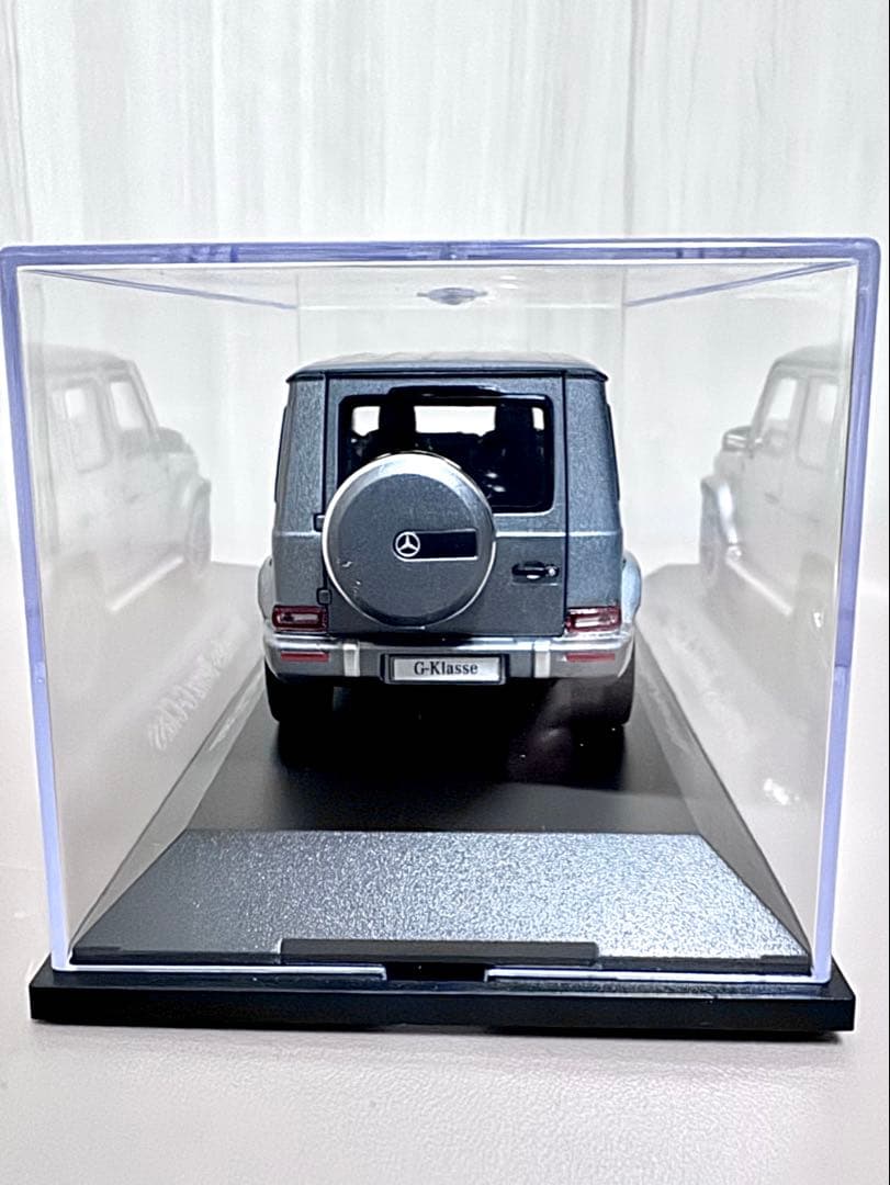 正規メルセデスベンツ G500 AMGラインプラチナムマグノ Gクラス1/43