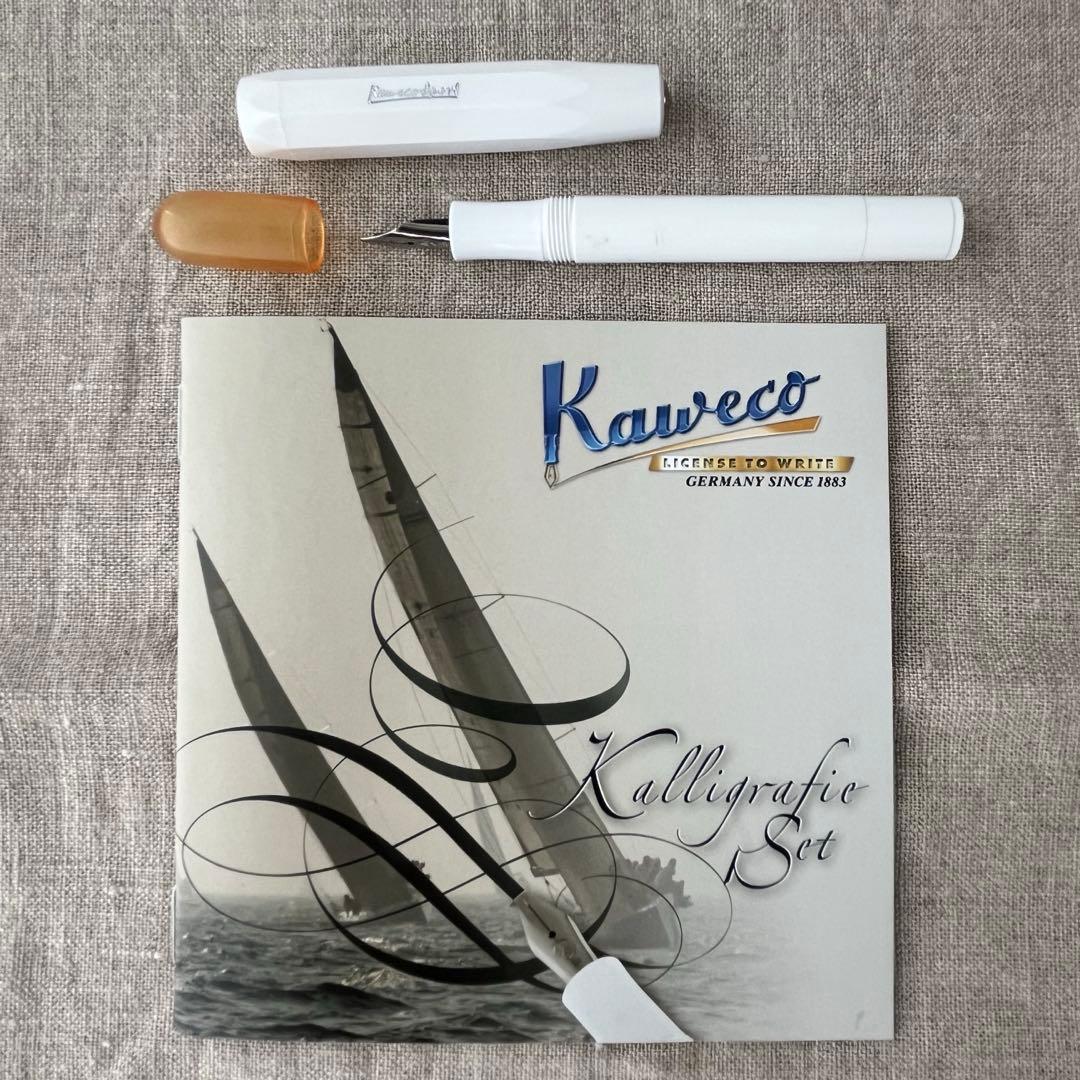 カヴェルコ、カリグラフィセット 1.1／1.5／1.9／2.3、ボディ白色