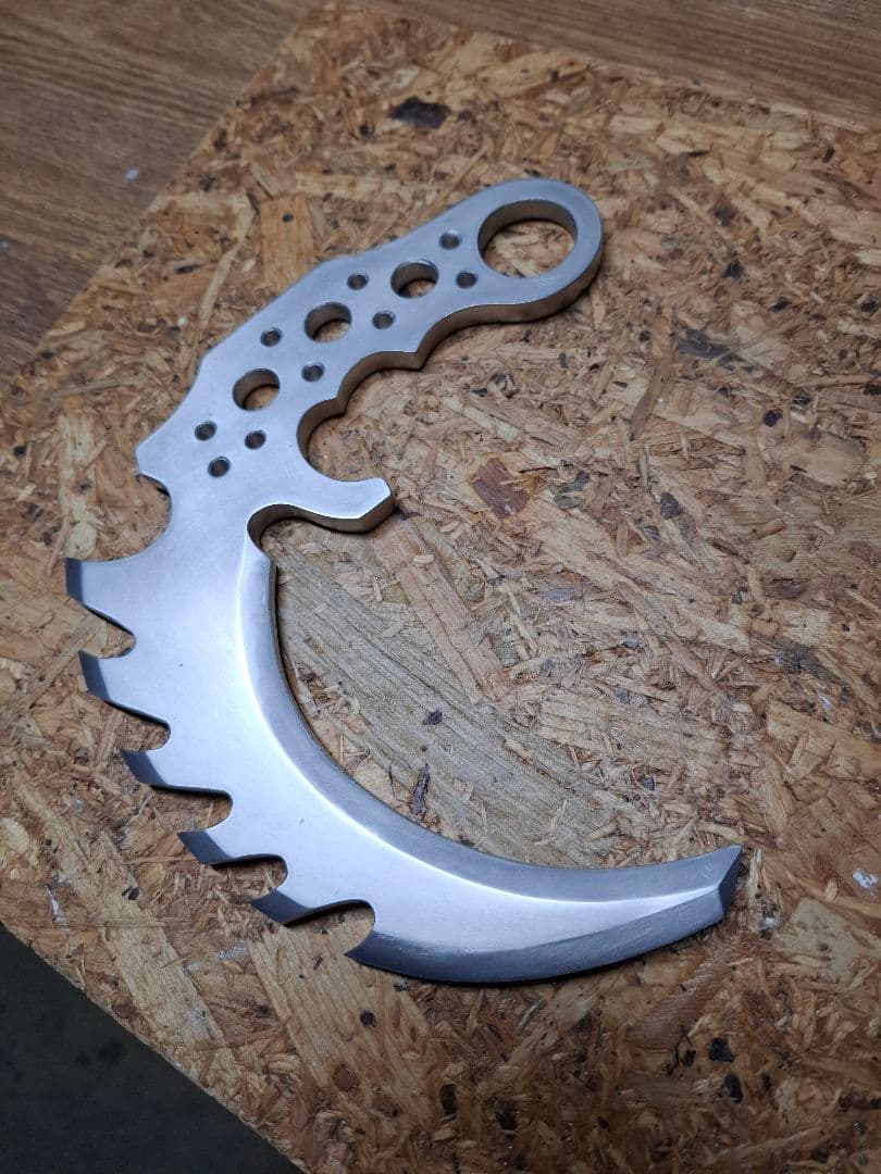 トレーニング　カランビット