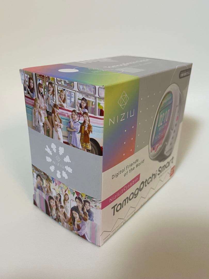 (未使用品) たまごっちスマート NiziUスペシャルセット