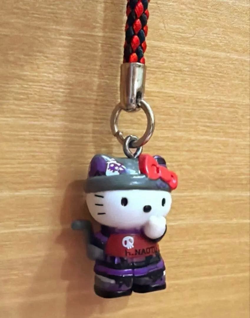 ♡レア♡ハローキティ h.NAOTO コラボ パンク ストラップ ロック 猫耳