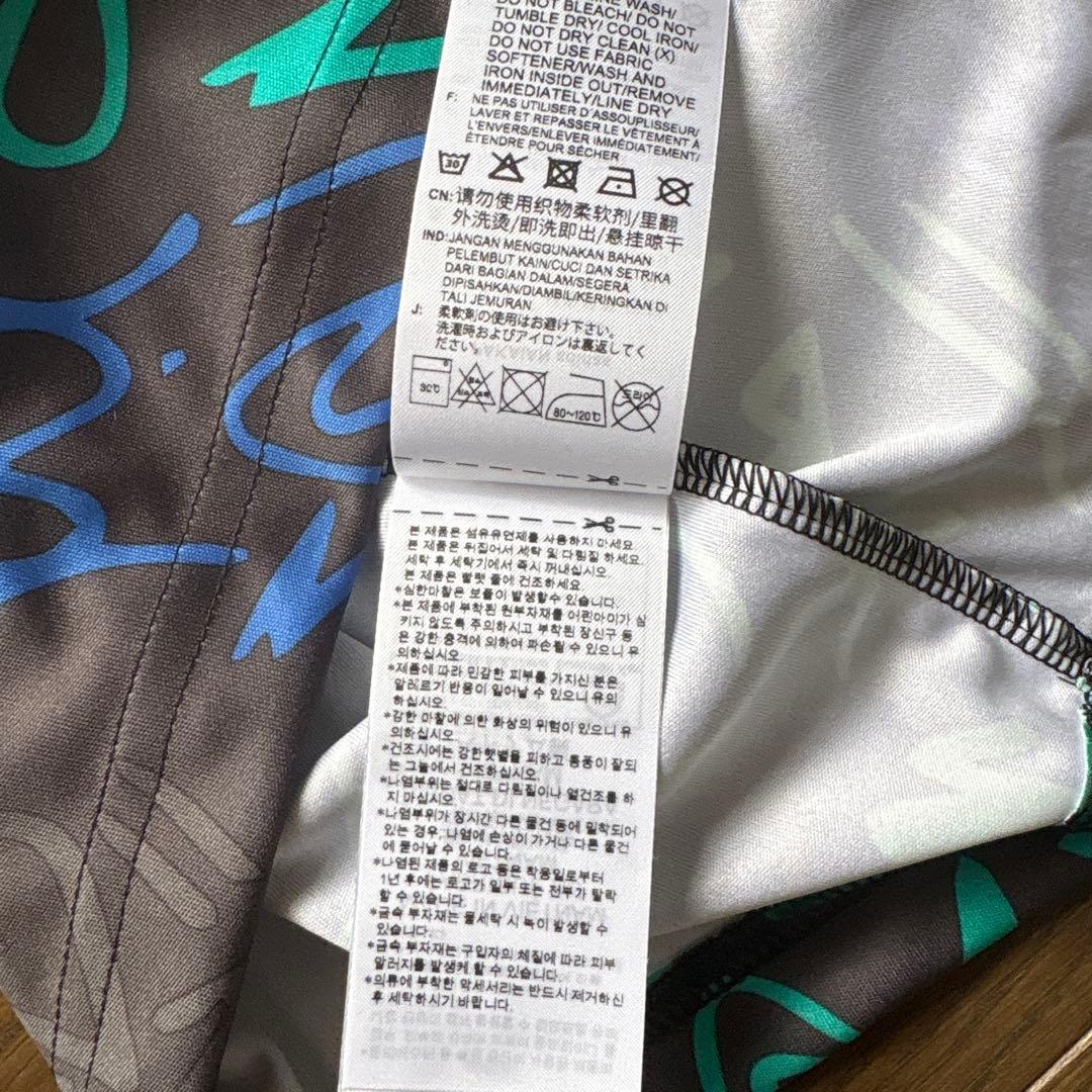 adidas レアル・マドリード　プラクティスシャツ　限定デザイン