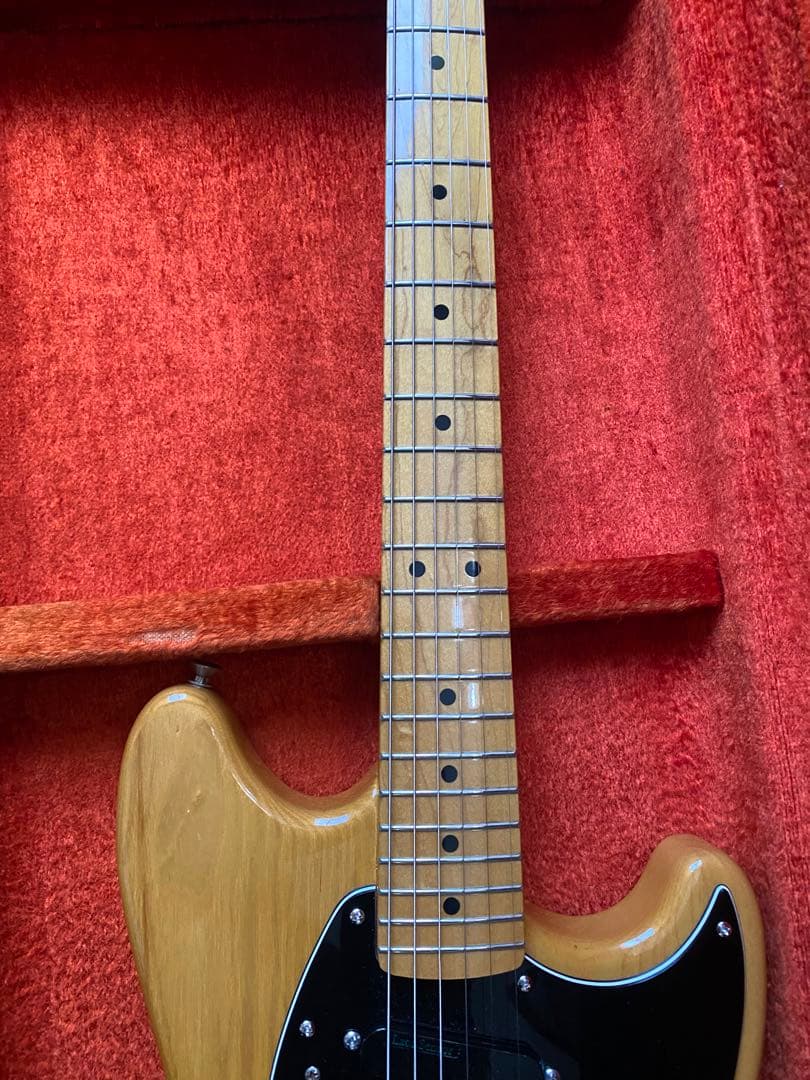 fender japan mustang MG77 改　ビンテージハードケース付