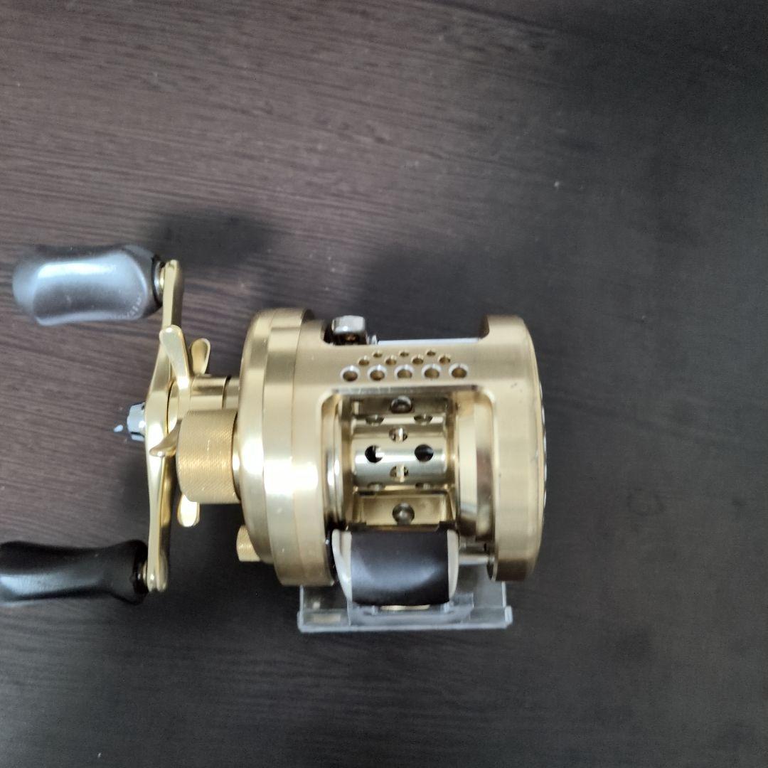 シマノ　01カルカッタコンクエスト　101