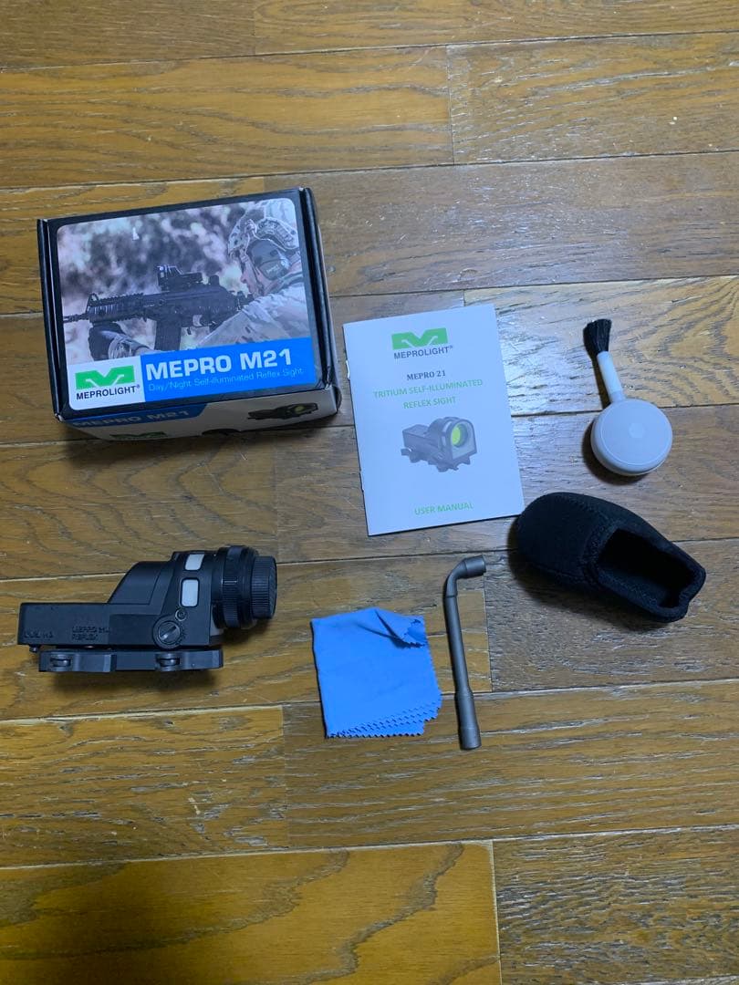 実物ドットサイト　MEPRO M21