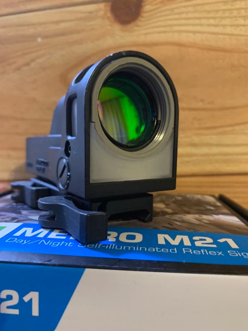 実物ドットサイト　MEPRO M21