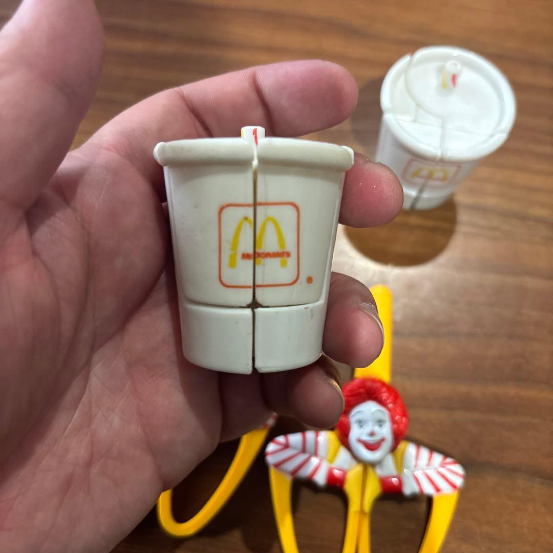 1991年 マクドナルド ドナルド ハサミ 変身する￼シェイク ￼非売品 おまけ