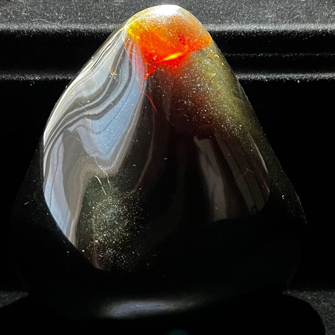 天然化石 琥珀 チェリーレッド ブルー アンバー 宝石 原石 天然石 鑑賞石