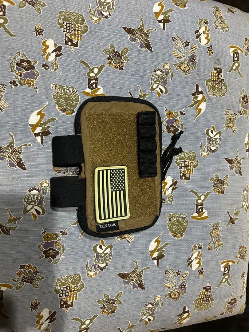 T.REX ARMS 実物　medポーチ　ダンプポーチセット fog ferro
