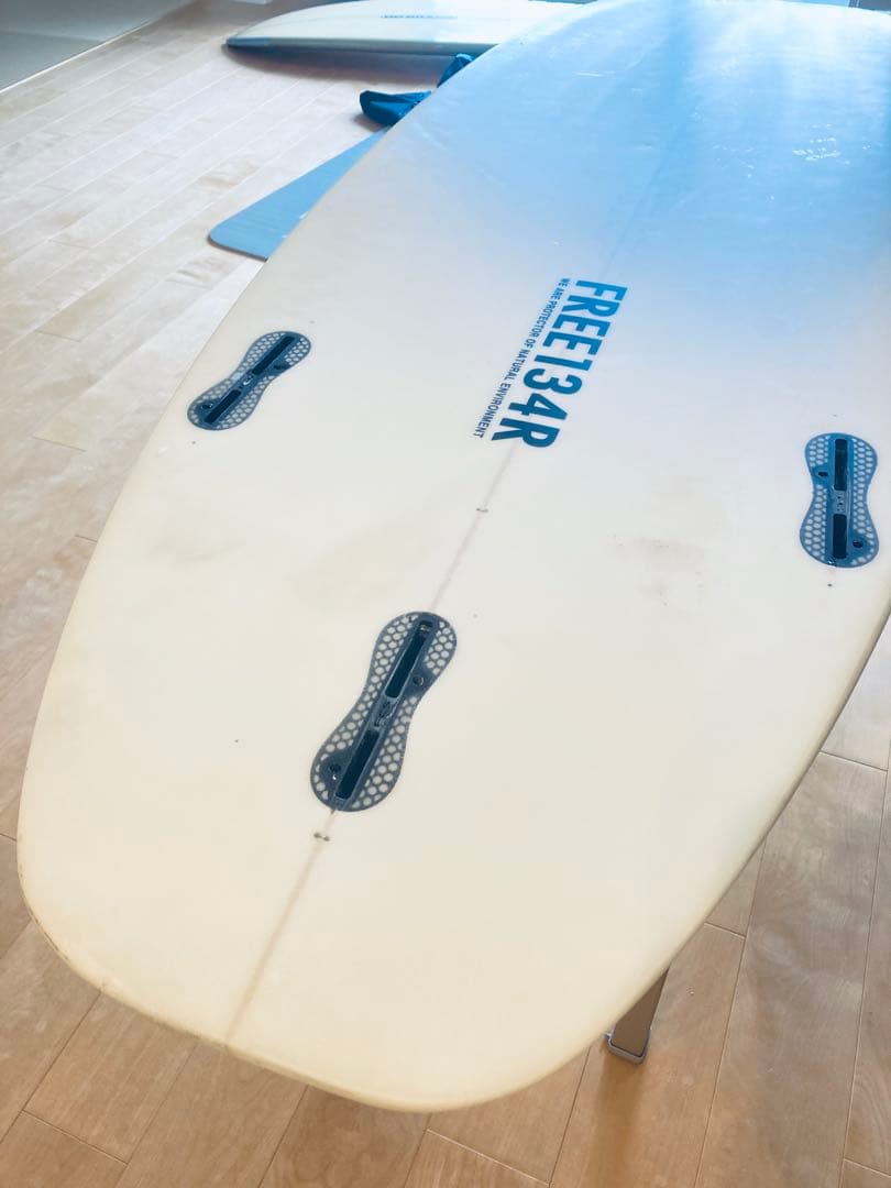 小波用　FREE 134R ショートボード FCSⅡ