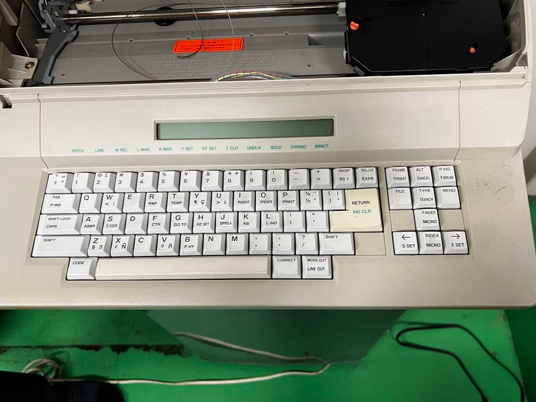 【破損あり】タイプライター　ブラザー