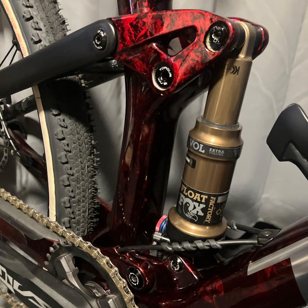 TREK 2020 TopFuel ProjectOne フレーム&リアサス