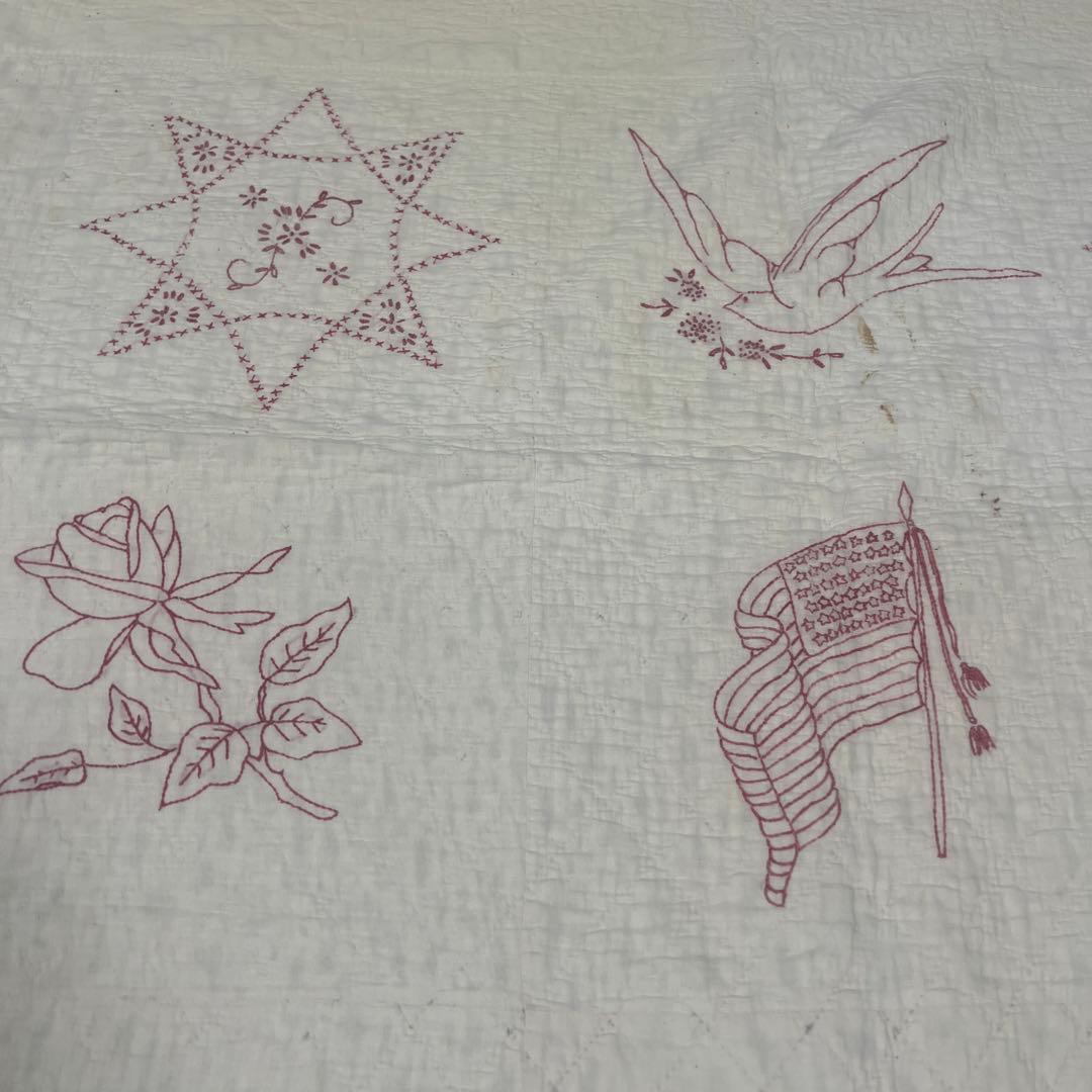 アンティークキルト✴︎刺繍キルト