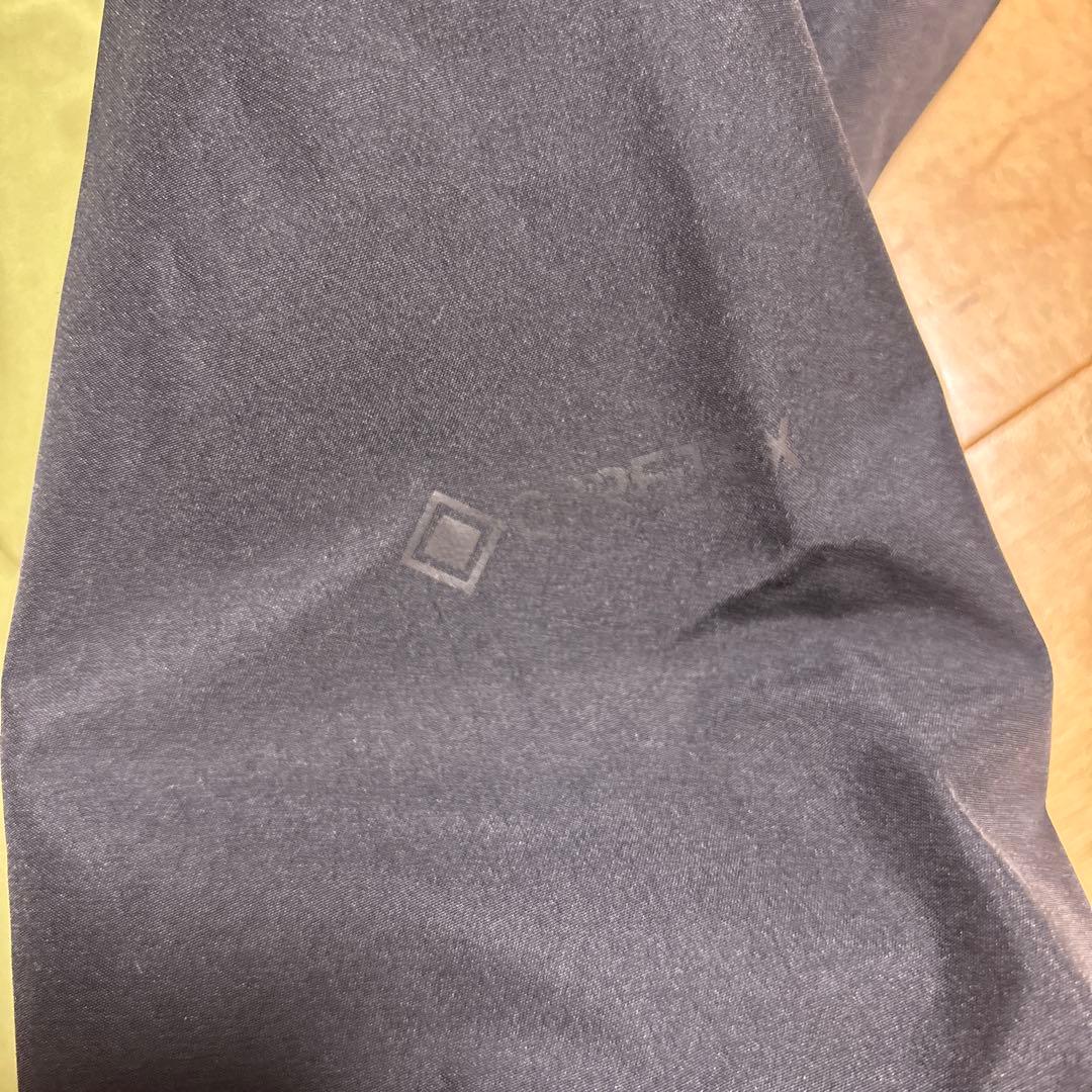 未使用　241 スノーボードJACKET GORE-TEX L