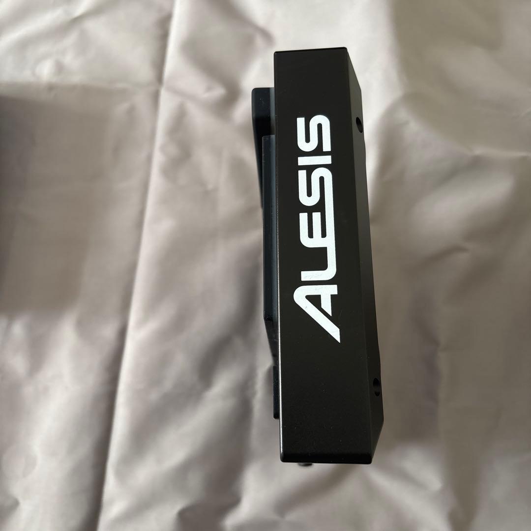 DJ機材 ALESIS SAMPLEPAD 4