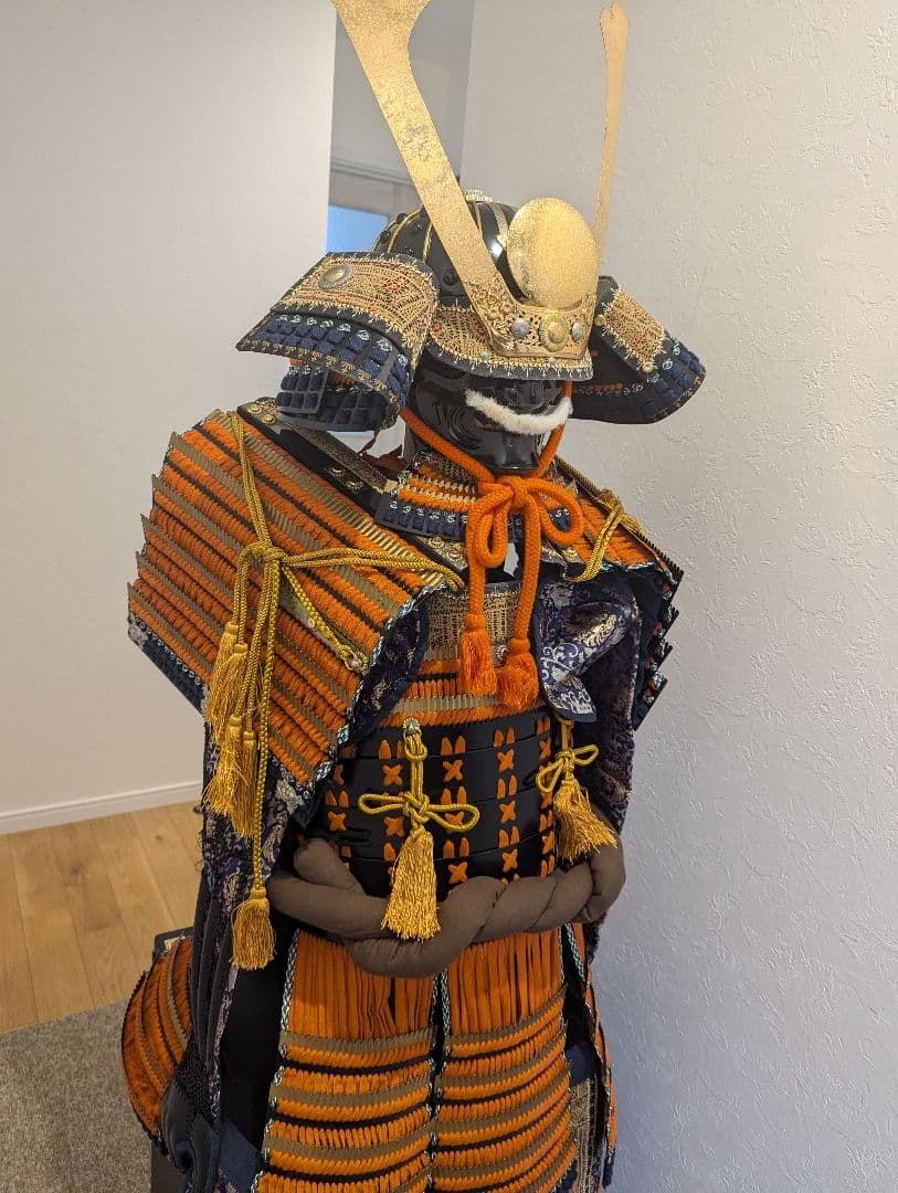 黒胴当世素掛　緋縅　等身大鎧兜　甲　鎧兜　兜