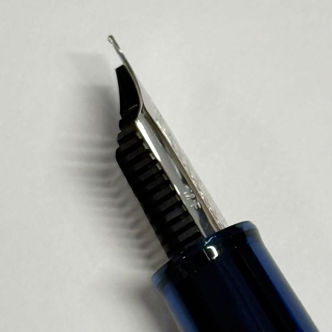 SAILOR セーラー VEILIO ヴェイリオ 万年筆 ブルー 中細 プロギア