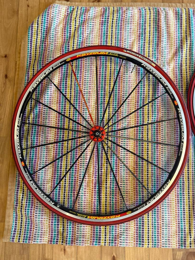 MAVIC KSYRIUM ES HELIUM マービック キシリウム ホイール