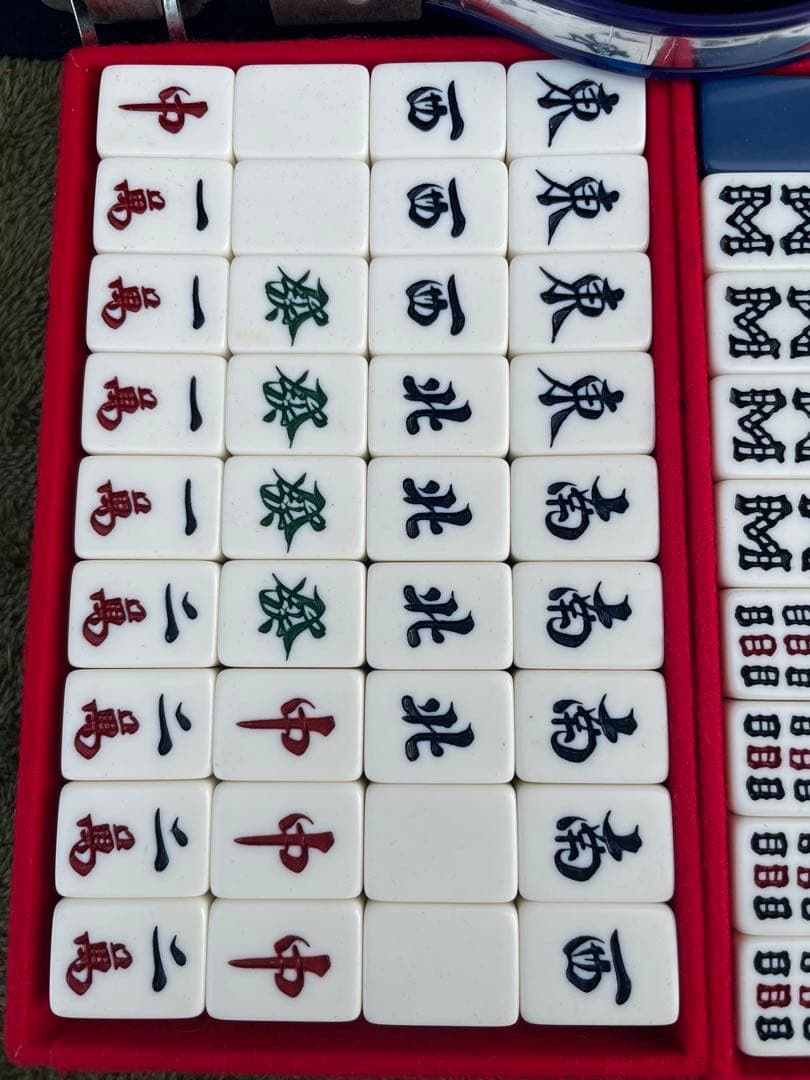 任天堂　役満ブルー　麻雀牌　牌綺麗　練り牌　青　ダイヤ牌