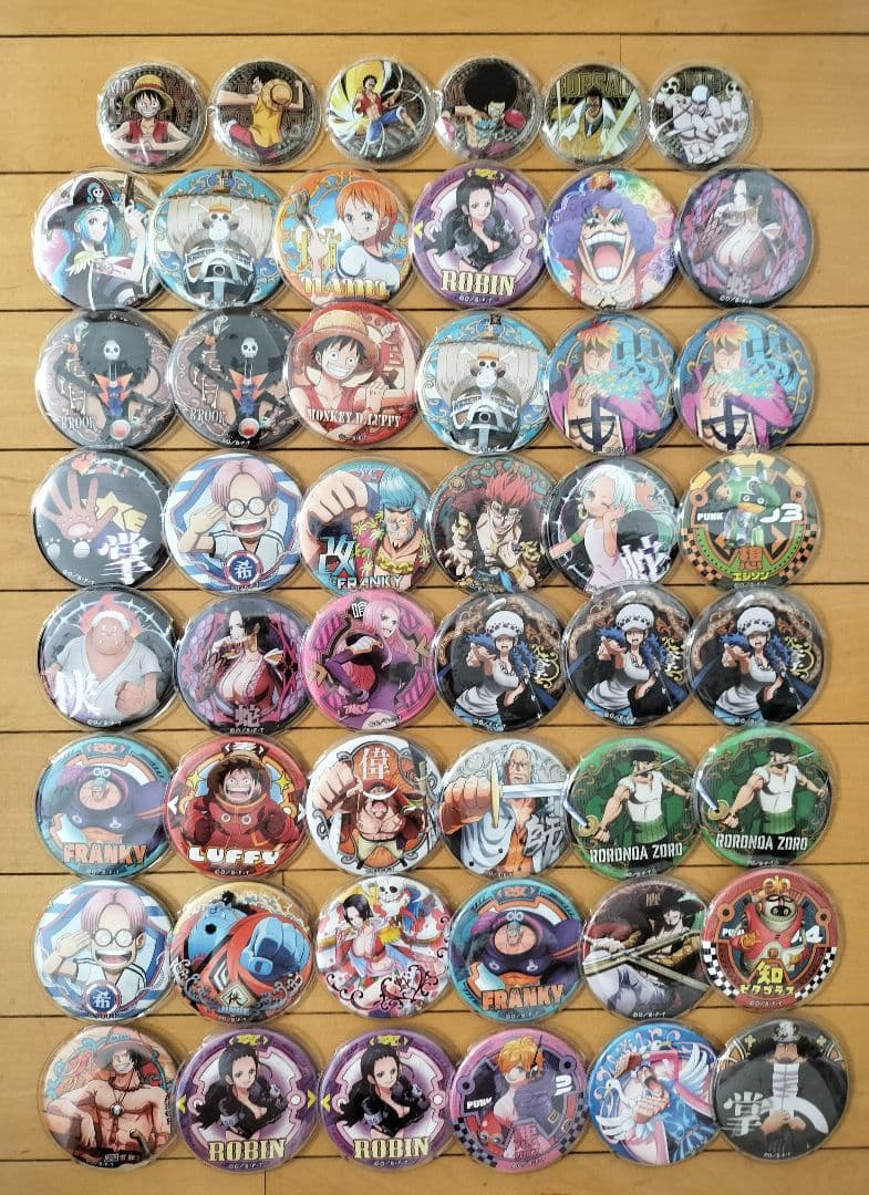 【最終価格】アニメグッズ 缶バッチ 大量まとめ売り！　270個以上！