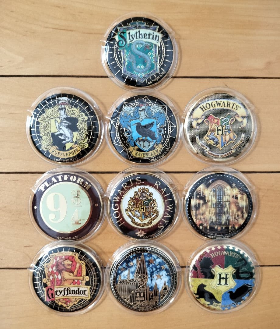 【最終価格】アニメグッズ 缶バッチ 大量まとめ売り！　270個以上！