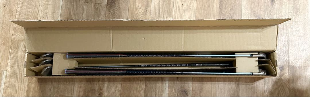 【新品】　ゼクシオ　13 レディース　アイアン　ブルー　Ｌ　5本　セット