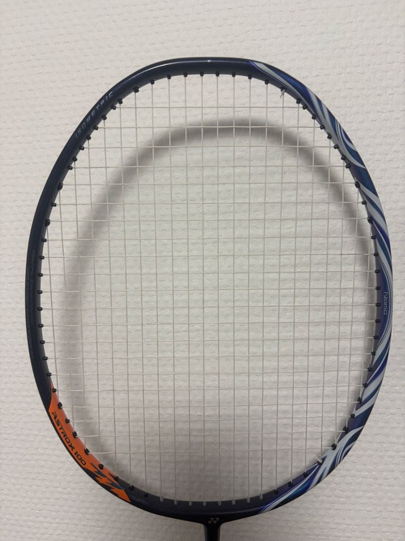 ASTROX 100ZZ ヨネックスバドミントンラケット