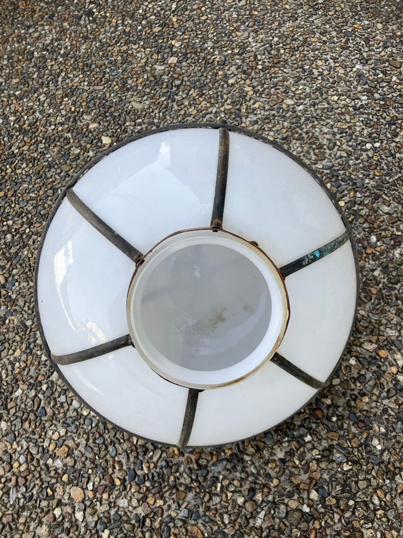 レトロ　昭和大正　ヴィンテージ　乳白色/ランプシェード　球体ランプシェード　銅枠