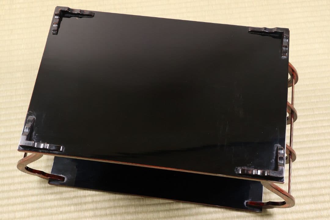 時代 漆芸 鶴図 金銀蒔絵 曙塗 八足 二段卓 木製 花台 銀露【MA661】