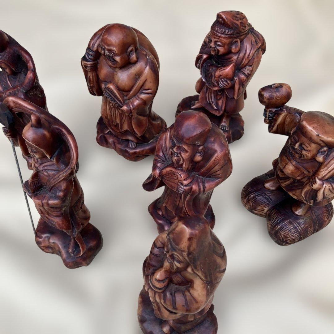 (383)樹脂製と思われる七福神 彫刻 7体セット