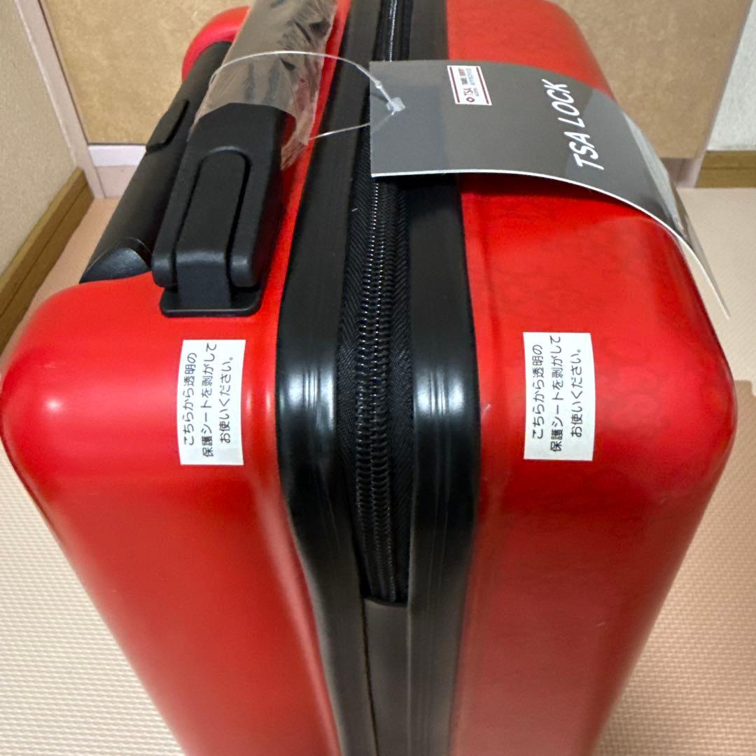 新品　yoshikitty トランク型キャリーケース