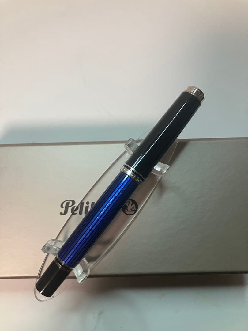 PELIKAN　ペリカン　スーベレーンR405 　ローラーボール　青縞