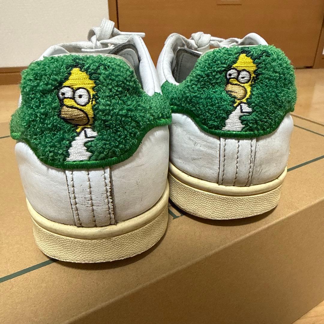 adidas スタンスミス　ホーマーシンプソン