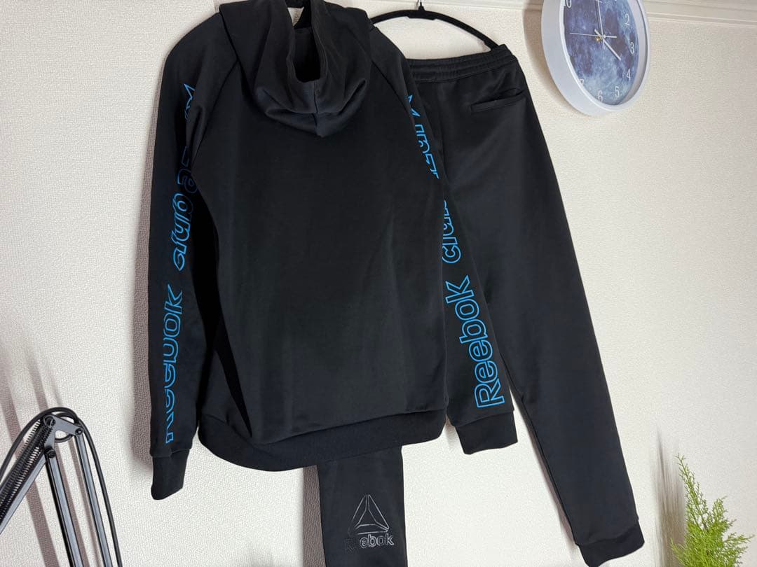 Reebok × AZUL BY MOUSSYコラボ セットアップ➕Tシャツ3点