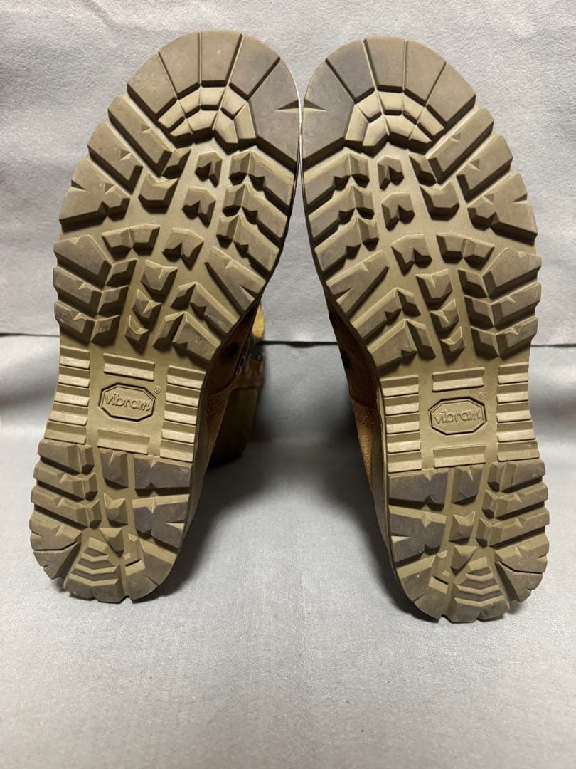 BELLEVILLE 550 ST デザートブーツ